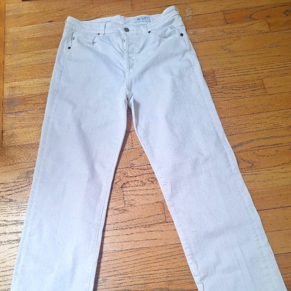 AG Adriano Goldschmied White Alexxis Straight High Rise Vintage Fit Jeans - 30R